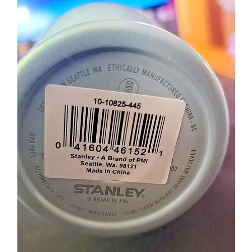 Stanley 40 oz Stainless Steel H2.0 Flowstate Quencher Tumbler Blueberry Milk New