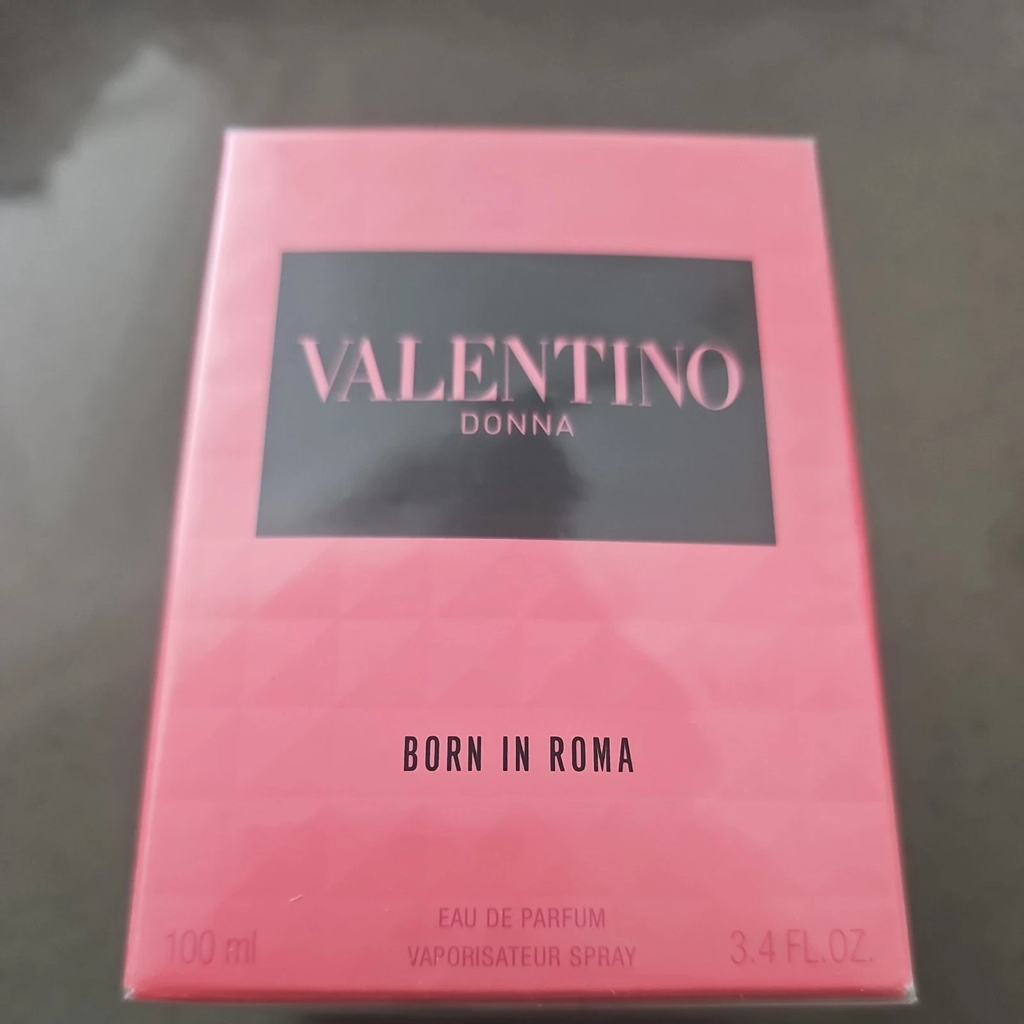 Born In Roma Valentino Donna for Women 3.3 / 3.4 oz Eau De Parfum Vapor.Spray