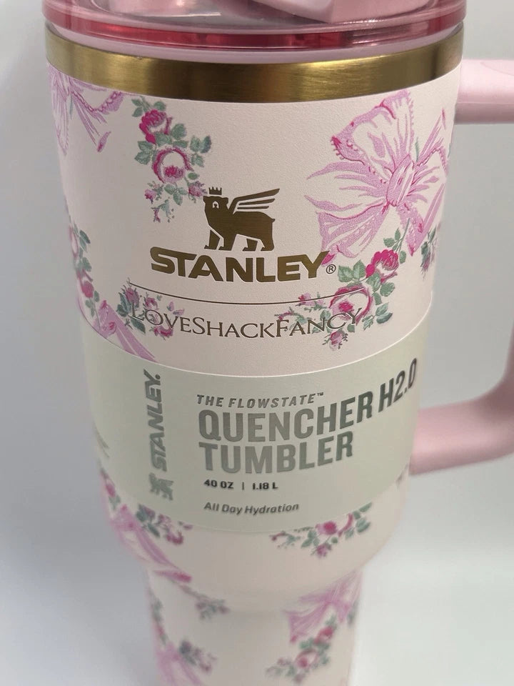 Stanley X Love Shack Fancy Holiday Quencher Cup 40 OZ - Rosa Beaux Pink